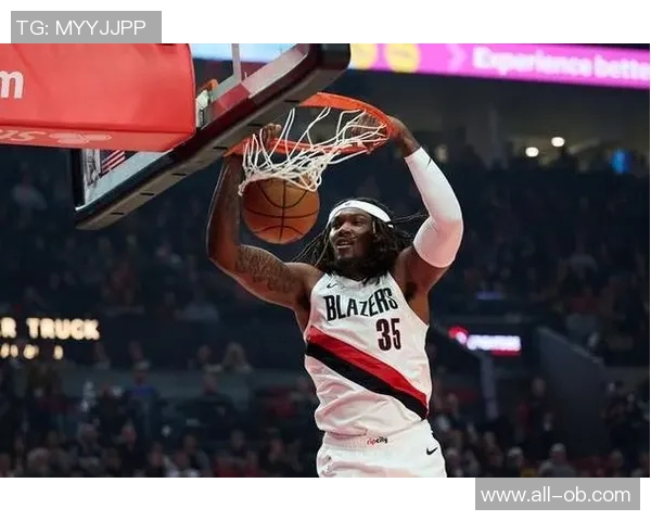 罗威全能表现助力球队胜利4中3斩获6分11板2助攻2盖帽正负值并列最高